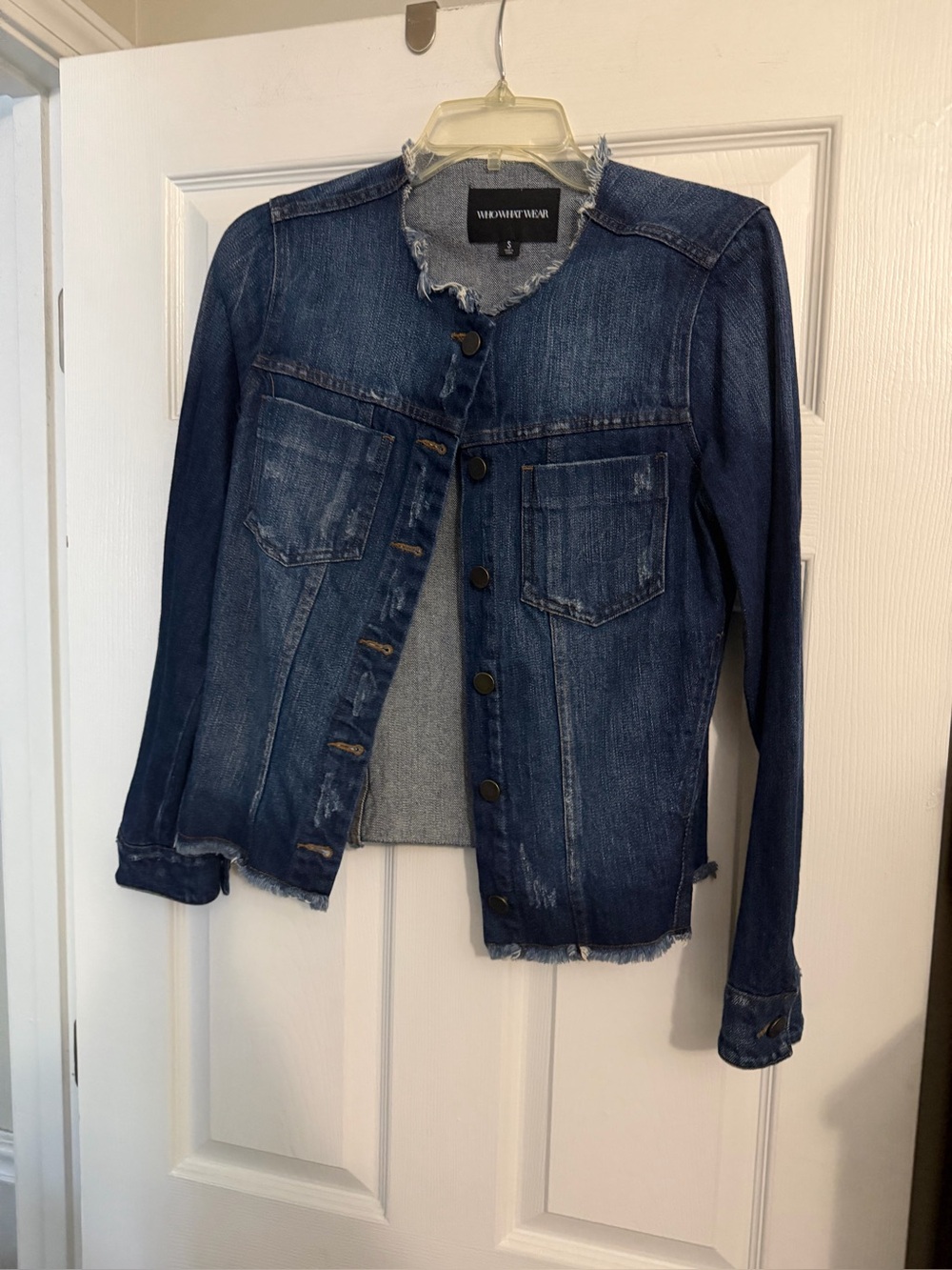 Who What Wear Raw Hemmed Crop Denim Distressed Jacket